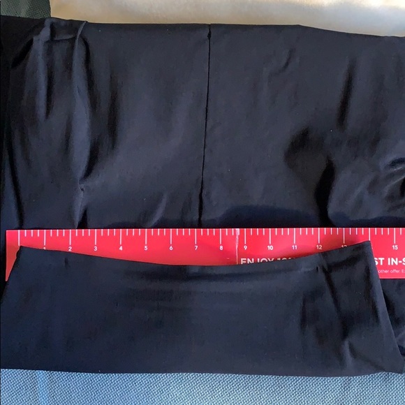 Black skirt,used good condition - Picture 10 of 11